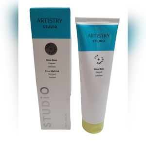 New * Artistry Studio Glow Boss